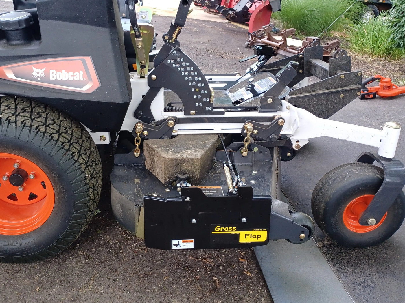 Bobcat | Quick Chute
