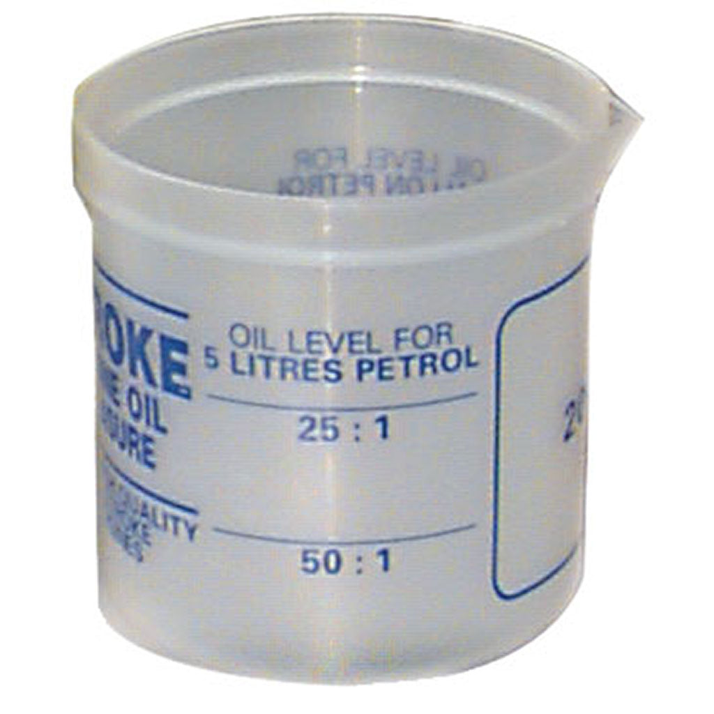 plastic-measuring-cup-suits-2-stroke-oil