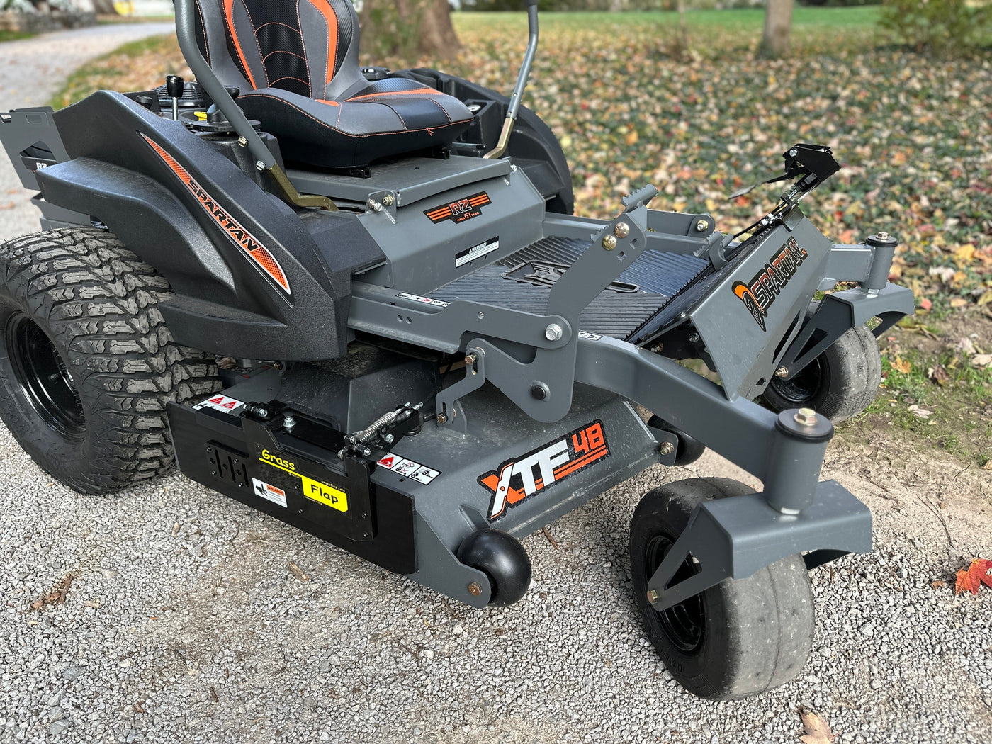 41P50-5L-B5 GrassFlap with SE Pedal Includes No-Drill Mount 1209 & Pedal Mount 1226 GrassFlap GrassFlap 